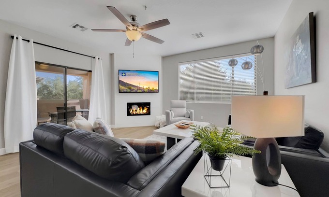 Fox Crossing House | Luxe Living The Bridges at Ocotillo. Pool, Spa and Garage!