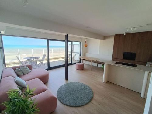Oostduinkerke-Bad Apartment | Luxe penthouse met zeezicht en 2 zonneterrassen