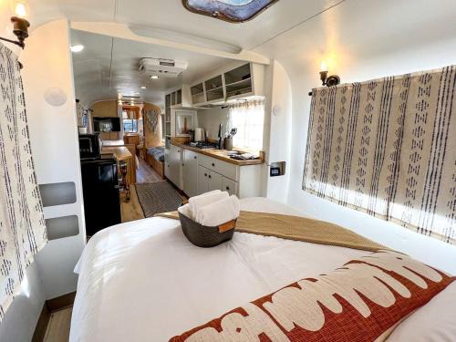 Pear Park House | Luxe Pet-Friendly Airstream Retreat: Glamping Paradise in Grand Junction, Colorado
