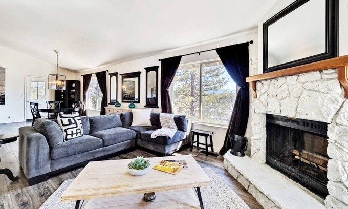 Olympic Heights House | Luxe Private Truckee Getaway 20 Mins To Lake Tahoe