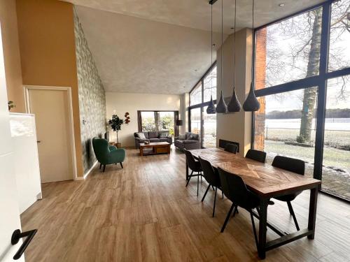 Waalre House | Luxe recreatiewoningen midden in bosrijke omgeving