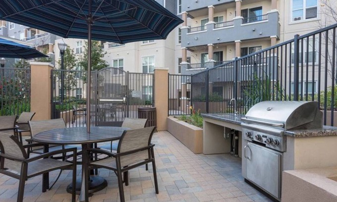San Bruno Apartment | Luxe San Bruno 3BR w/ Pool, W/D & Gym, easy highway access, by Blueground