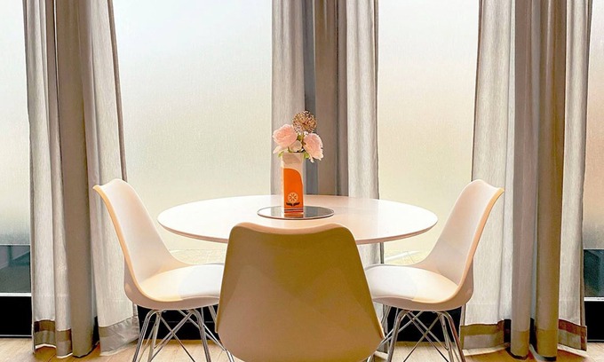 Nagele Bed & Breakfast | Luxe studio with vintage look in ‘a New Village on New Land’ Nagele