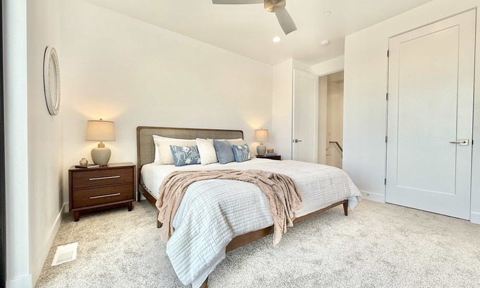 Kanab House | Luxe Townhome by Zion & Bryce w/Red Rock Views