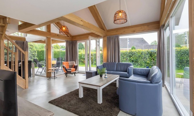 Burgh-Haamstede Cottage | Luxe vakantiehuis De Zonnestraal, Kloosterweg 85 | Burgh Haamstede