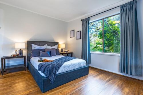 Katoomba House | Luxmi Vasal