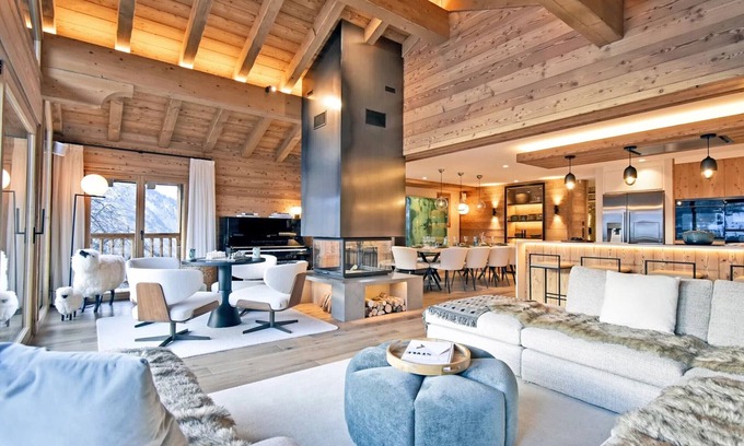 Saint-Martin-de-Belleville Ski Chalet | Luxury chalet with indoor pool and sauna - 5 bedrooms, 12 pers., near slopes and shops