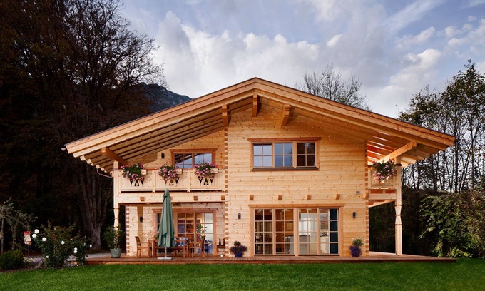 Garmisch-Partenkirchen Apartment | Luxurious, lovingly furnished 5 star apartment in Garmisch-Parte.