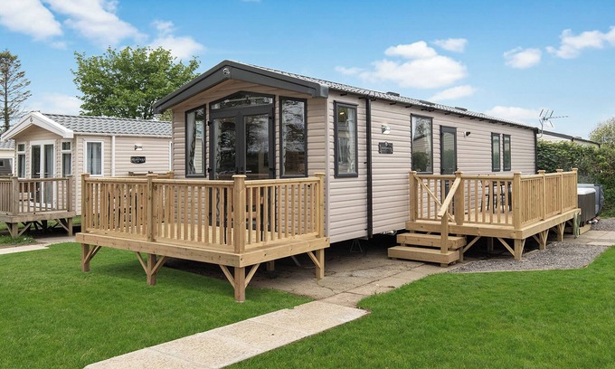 Kilgetty House | Luxurious and contemporary caravan.