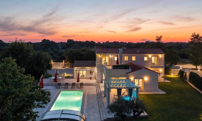 Rezanci Villa | Luxurious and spacious complex for large groups