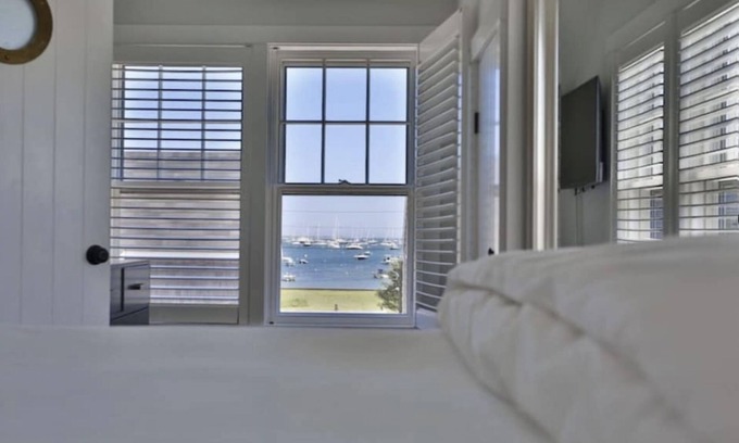 Nantucket Town Cottage | LUXURIOUS Breathtaking Harbor Views!