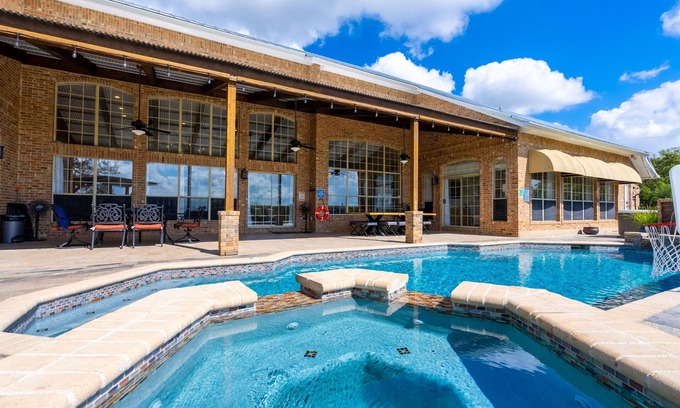 Helotes House | Luxurious Estate with Private Heatable Pool, Basketball Court, and City Views
