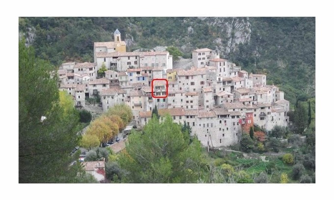 Peillon Apartment | Luxurious Home In Pedestrian-Only Medieval Hill Village