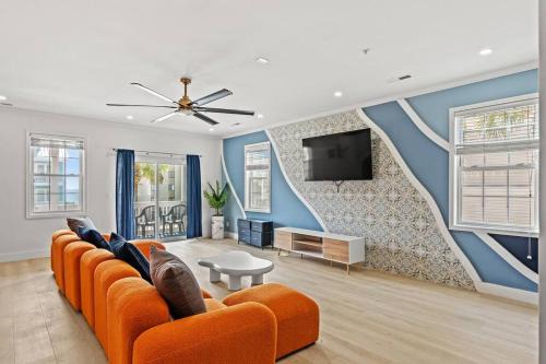 Windy Hill House | Luxurious Home with Theatre Room