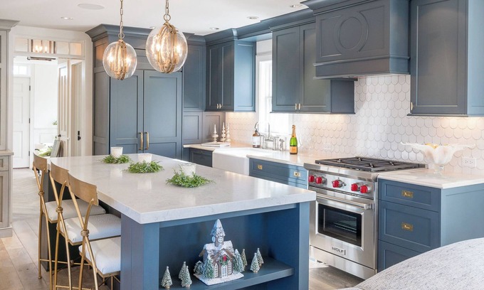 Nantucket Town House | LUXURIOUS NEW Harbor View Home with Hinckley Yacht!