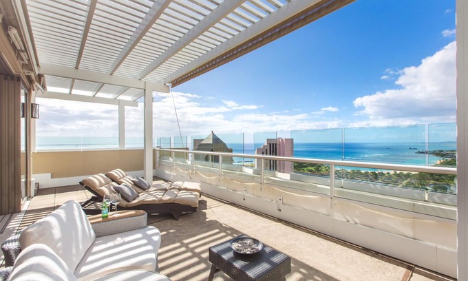 Waikiki Condo | Luxurious Ocean View Panoramic PH at The Watermark w/Spectacular Amenities