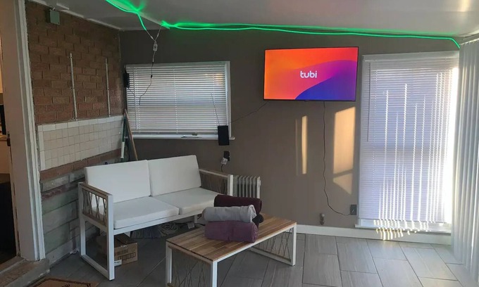 Spanish Lake House | Luxurious & Peaceful 2BR/2BA!