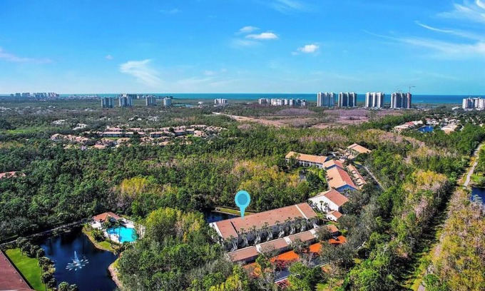 North Naples Condo | Luxurious Private Retreat in the Heart of North Naples