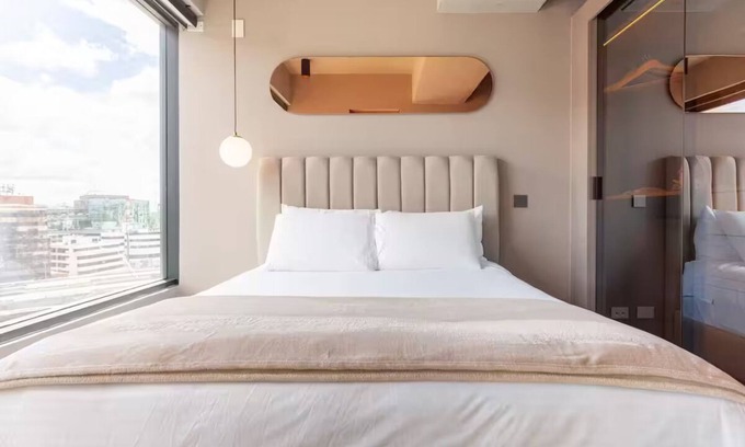 Calle 100 Apartment | Luxurious ultramodern clubhouse with swimming pool