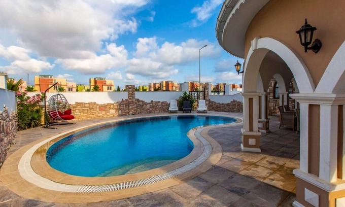 Kadriye Villa | Luxurious Villa with Private Pool in Antalya