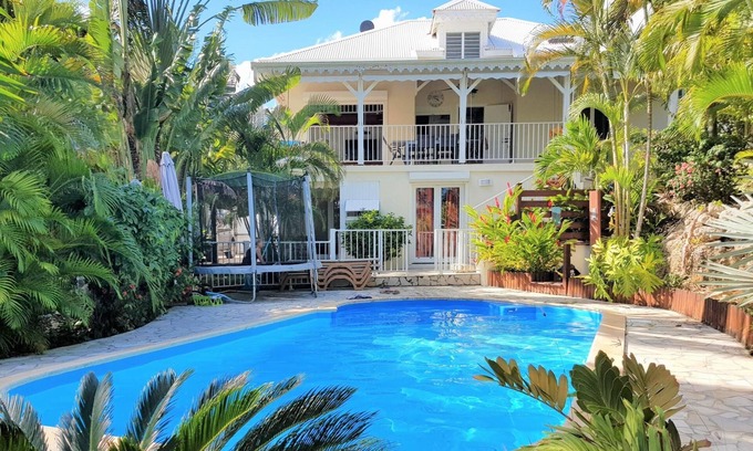 Sainte-Anne Villa | Luxurious villa by the sea with pool, beautiful tropical garden SEPT-OCT PROMO!