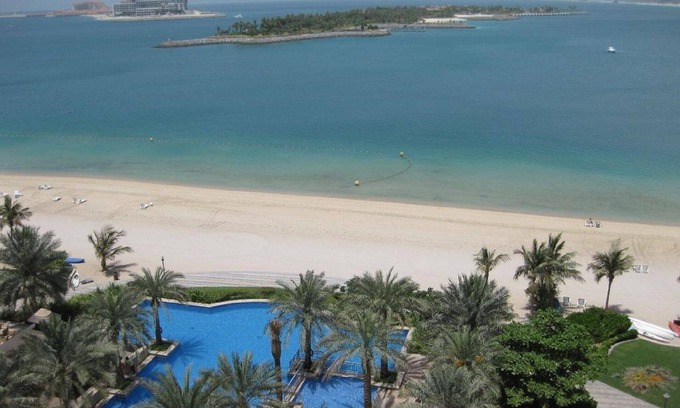 Palm Jumeirah Apartment | Luxury 2B Large Spacious Serviced Apartment at Royal Club Palm Jumeriah