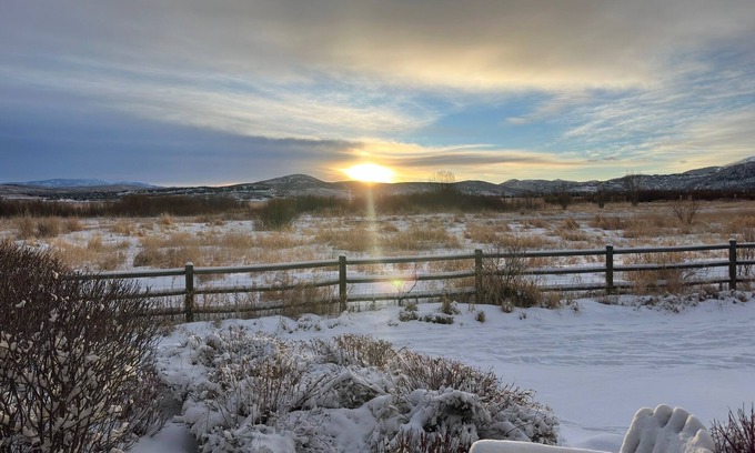 Kimball Junction House | Luxury 2BR Park City Retreat with Mountain & Preserve Views & Saltwater Hot Tub