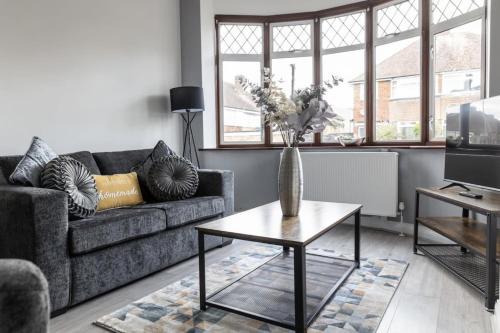 Kettering House | Luxury 3 bedroomed home