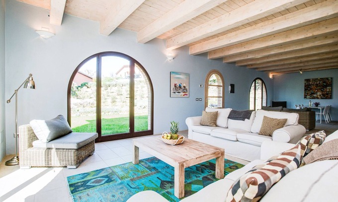 Trequanda Apartment | Luxury 3 Rooms Apt. Azure in Siena Resort