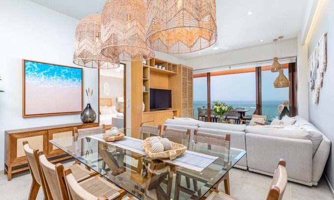 Bucerias Condo | Luxury 4 bed/4 bath Beach Front Condo with Pool - Bucerias