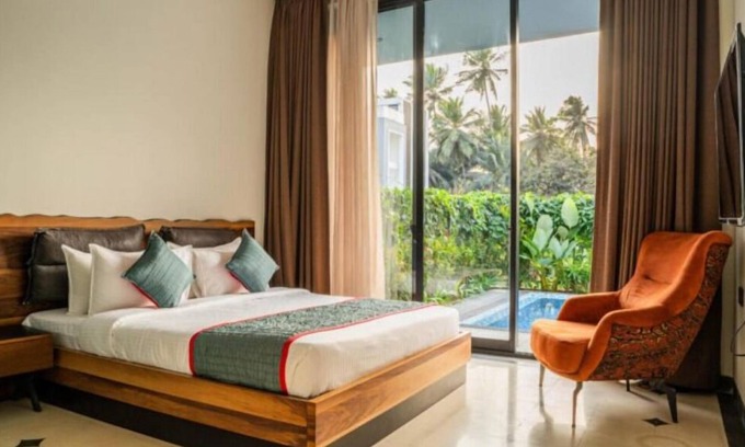 Nagoa Villa | Luxury 5 BHK Villa in North Goa With Private Pool & Jacuzzi