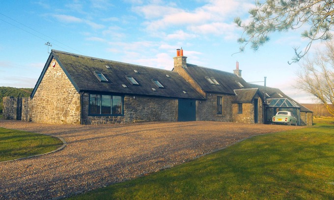 Biggar Other | Luxury 5* Secluded Farm house with Hot Tub in Scotland