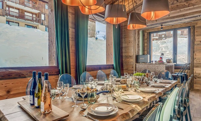 Plagne Villages Ski Chalet | Luxury 5-star chalet, 7 suites, 14 guests, hotel services