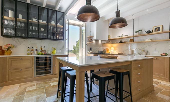 Pinel-Hauterive Villa | Luxury 6 bedroom (6 ensuite bath) villa in South West France - pool, A/C