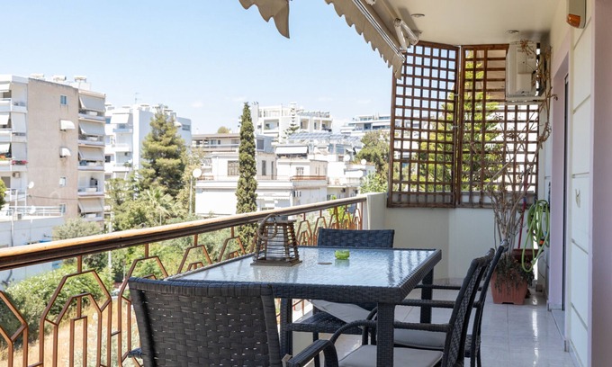 Alimos Apartment | Luxury and Spacious apt for 8 guests | New features April 2025