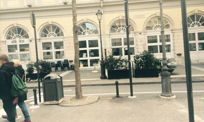 Barriera Vecchia-San Giacomo Apartment | Luxury apartment in a pedestrian area. Cinema theaters and a corner of history.