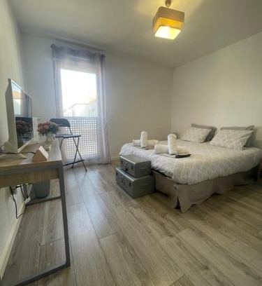 Vemars Apartment | Luxury apartment near CDG & Parc Asterix