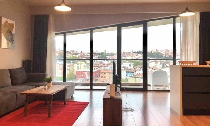 Taksim Apartment | Luxury apartment - pool, parking & gym in Beyoglu