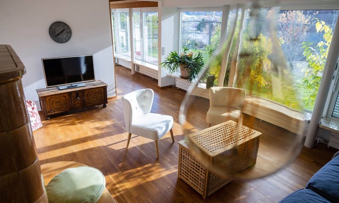 Wittenbach Apartment | Luxury apartment with terrace and garden free parking smart TV etc