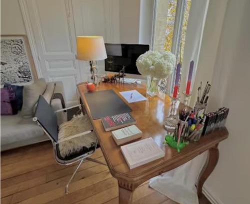Quartier du Gros-Caillou Apartment | Luxury Apartment with a view of the Eiffel Tower