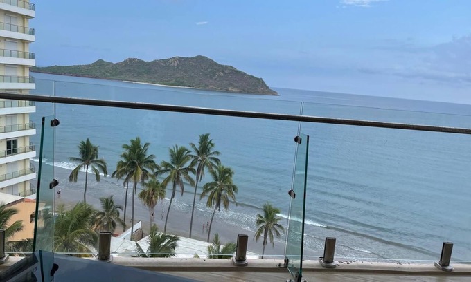Zona Dorada Apartment | Luxury Apartment with ocean view -Golden Zone-.