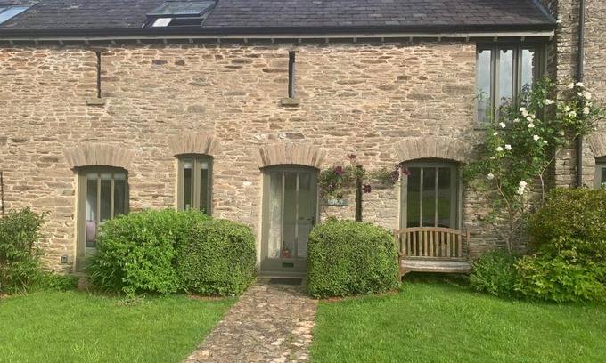 Goveton House | Luxury barn conversion near Salcombe & Kingsbridge, South Devon