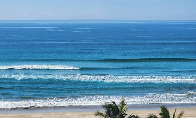 Puente del Mar Apartment | Luxury Beachfront Penthouse With Private Pool