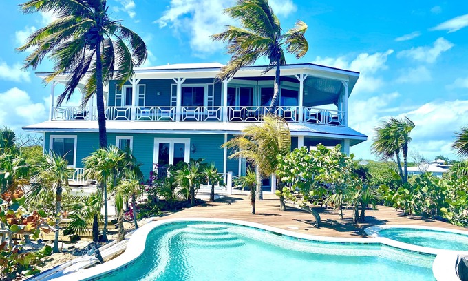 William's Town House | Luxury Beach Front Compound 6 bedroom 7 baths,Pool, hot tub, 3 decks, & kayaks