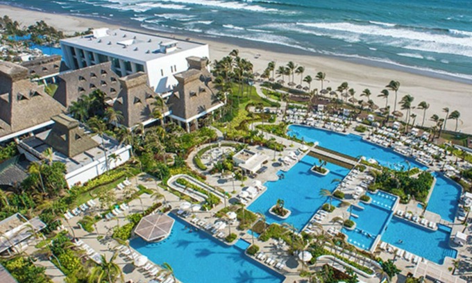 Playa Diamante Resort | Luxury Beach Resort Master Room/Studio Mayan Palace at Vidanta, 2 Adults +2Kids