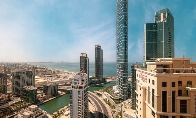 Dubai Marina Apartment | Luxury Beachfront 2 Bd Apartment, Shams, JBR