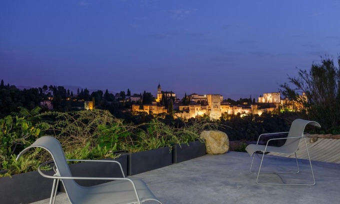 Sacromonte House | Luxury Cave 100m super terraza vistas Alhambra WIFI