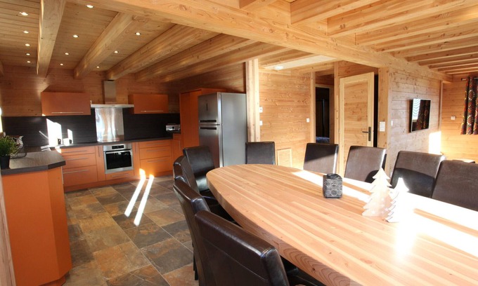 La Toussuire Ski Chalet | Luxury Chalet with Heated Indoor Pool Near Slopes and Shops