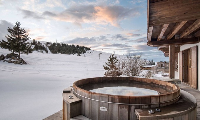 Courchevel House | Luxury chalet with sauna and jacuzzi, direct access to the slopes