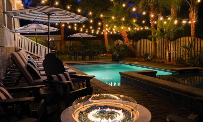 East Beach House | Luxury Coastal Escape: 6BR East beach Estate w/Pool & Shuffleboard